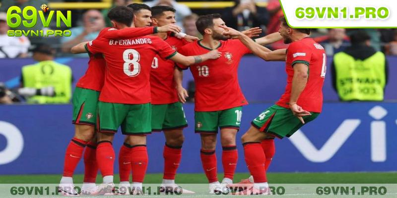 Bồ Đào Nha thắng đậm 3 - 0 trước Thổ Nhĩ Kỳ